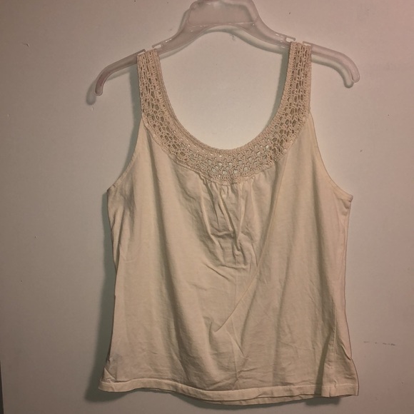 Cute shirt - Picture 3 of 3